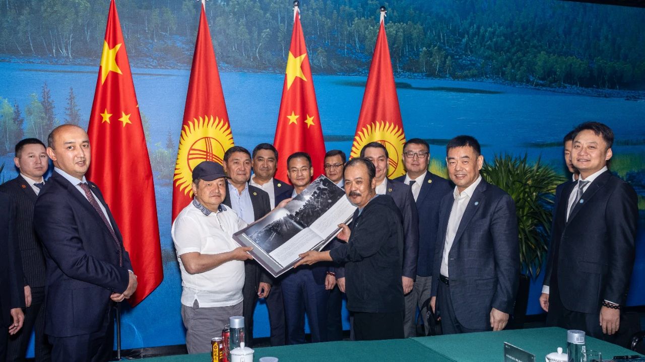 图片关键词